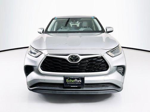 2022 Toyota Highlander L