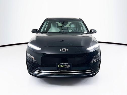 Abyss Black Pearl 2023 Hyundai KONA EV SE