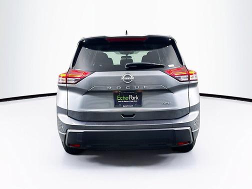 Gun Metallic 2024 Nissan Rogue S