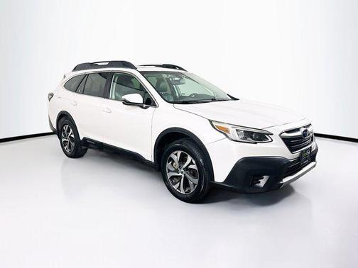 Crystal White Pearl 2020 Subaru Outback Limited