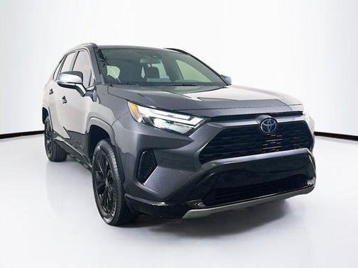 2023 Toyota RAV4 Hybrid SE