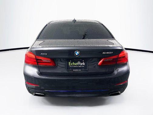 2019 BMW 540 i xDrive