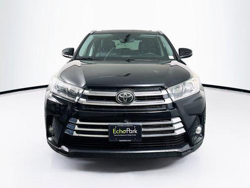 2018 Toyota Highlander Limited Platinum