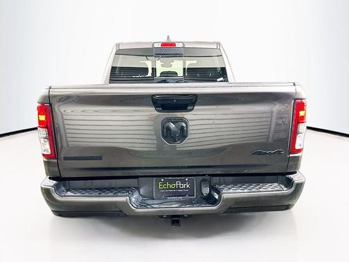 Granite Crystal Metallic Clearcoat 2024 RAM 1500 Big Horn/Lone Star
