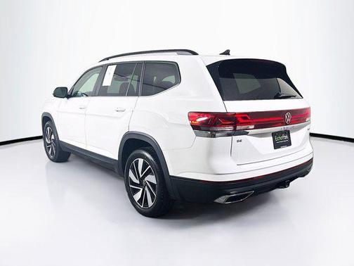 2024 Volkswagen Atlas 2.0T SE w/Technology 4MOTION