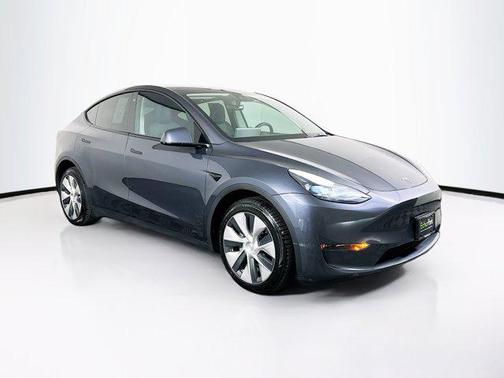 Gray 2023 Tesla Model Y Long Range