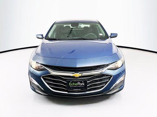 Lakeshore Blue Metallic 2024 Chevrolet Malibu LT