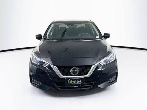 2022 Nissan Versa 1.6 SV