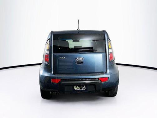 2011 Kia Soul +