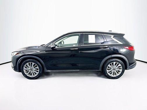 2024 INFINITI QX50 LUXE