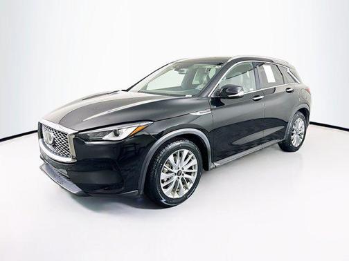 2024 INFINITI QX50 LUXE