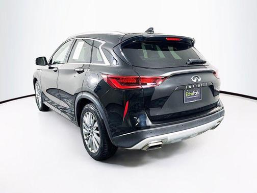 2024 INFINITI QX50 LUXE