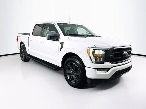 Oxford White 2023 Ford F-150 XLT