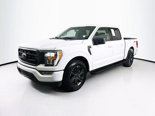 Oxford White 2023 Ford F-150 XLT