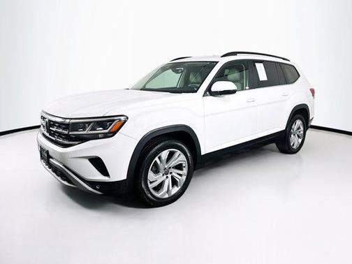 2021 Volkswagen Atlas 2.0T SE w/Technology 4MOTION