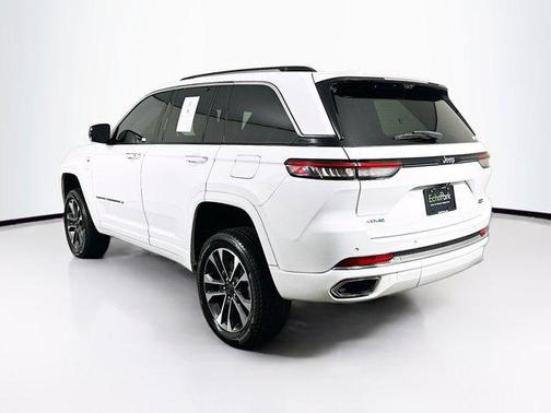 2022 Jeep Grand Cherokee 4xe Overland