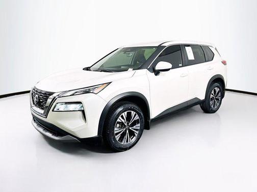 Pearl White Tricoat 2023 Nissan Rogue SV