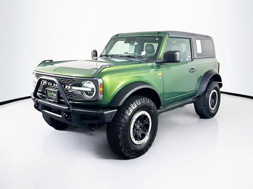 Eruption Green Metallic 2022 Ford Bronco Badlands