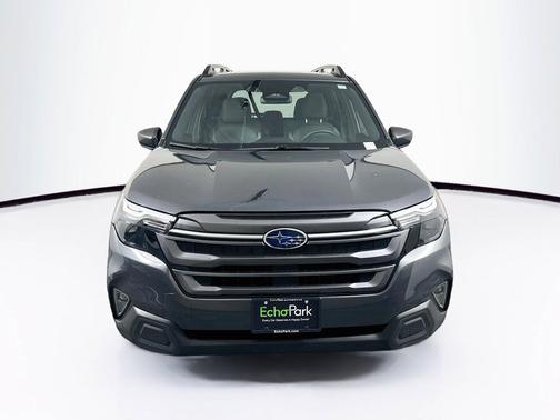 Magnetite Gray Metallic 2025 Subaru Forester Premium