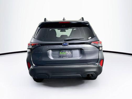 Magnetite Gray Metallic 2025 Subaru Forester Premium