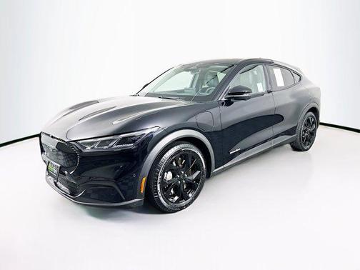 2024 Ford Mustang Mach-E Select
