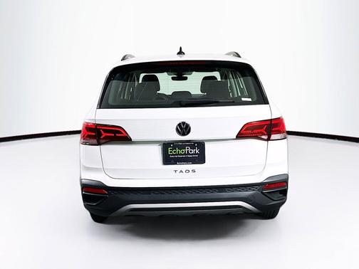 Pure White 2024 Volkswagen Taos S