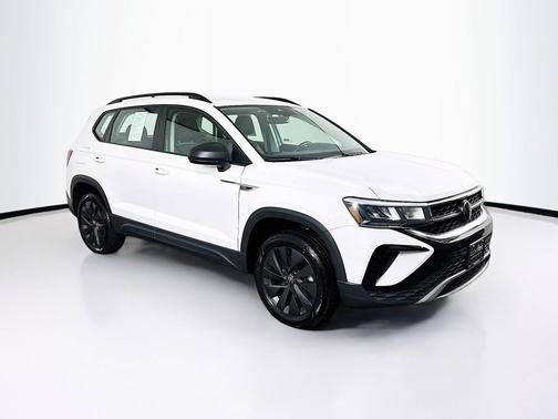 Pure White 2024 Volkswagen Taos S