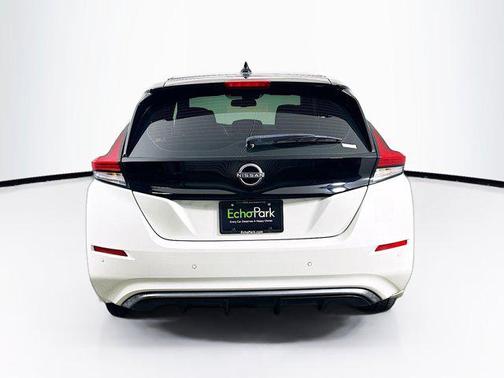 2023 Nissan Leaf SV PLUS