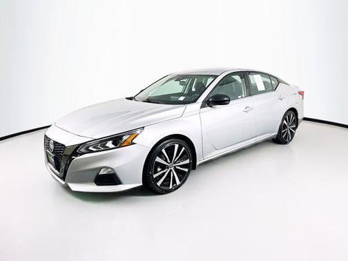 2021 Nissan Altima 2.5 SR