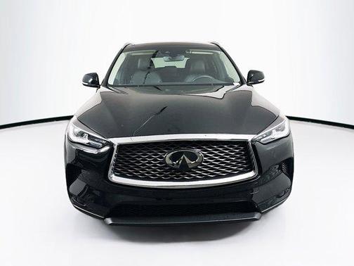 2024 INFINITI QX50 LUXE