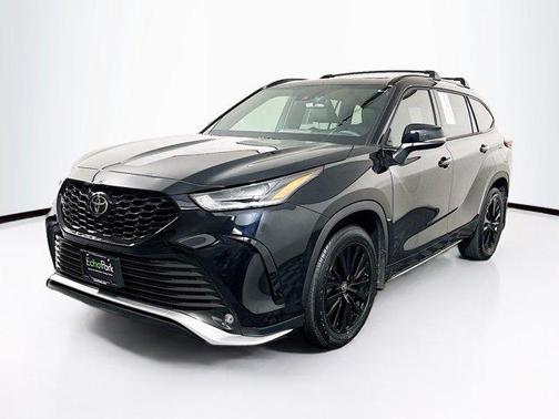 2025 Toyota Highlander XSE