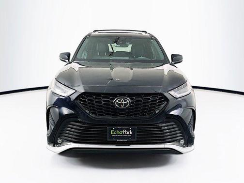 2025 Toyota Highlander XSE