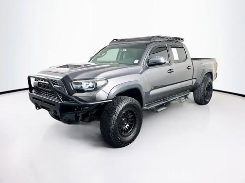 Magnetic Gray Metallic 2017 Toyota Tacoma TRD Off Road