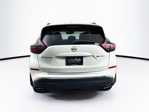Pearl White Tricoat 2024 Nissan Murano SV