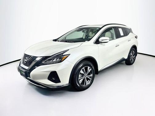 Pearl White Tricoat 2024 Nissan Murano SV