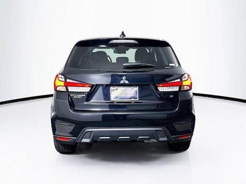 2024 Mitsubishi Outlander Sport SE