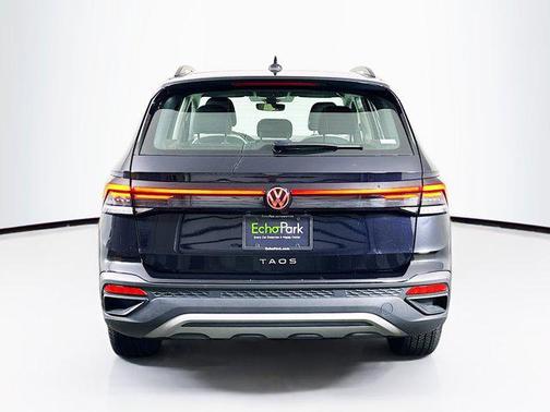 2025 Volkswagen Taos S