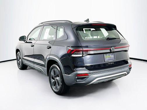 2025 Volkswagen Taos S