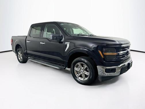 Agate Black Metallic 2025 Ford F-150 XLT