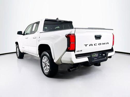 Ice Cap 2025 Toyota Tacoma SR5