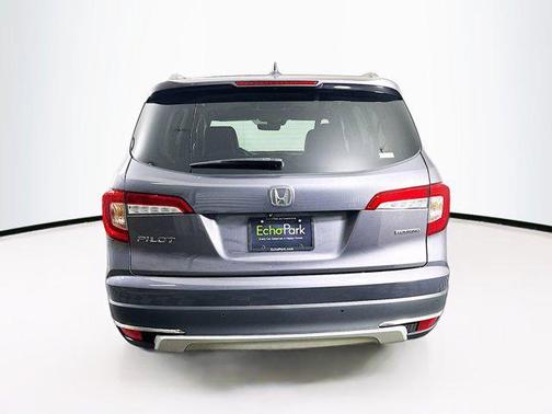 2020 Honda Pilot Touring 8-Passenger