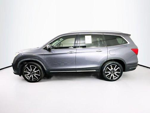 2020 Honda Pilot Touring 8-Passenger