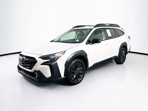 Crystal White Pearl 2025 Subaru Outback Onyx Edition