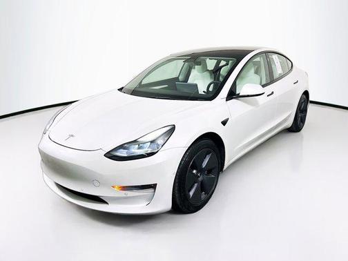 2022 Tesla Model 3 Long Range