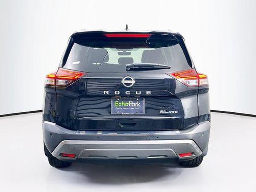 Super Black 2023 Nissan Rogue SL
