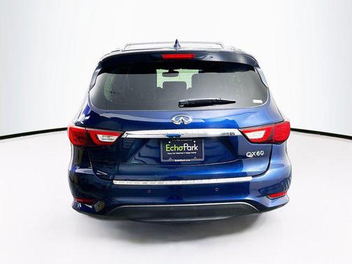 2016 INFINITI QX60 Base