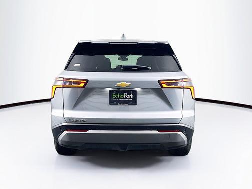 Sterling Gray Metallic 2025 Chevrolet Equinox 1LT