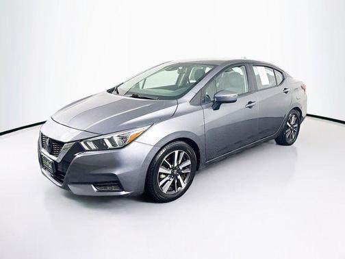 2020 Nissan Versa 1.6 SV