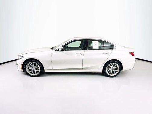 Skyscraper Grey Metallic 2025 BMW 330 i