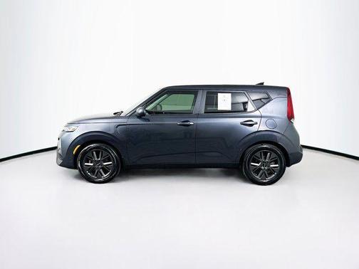 Gravity Gray 2022 Kia Soul EX